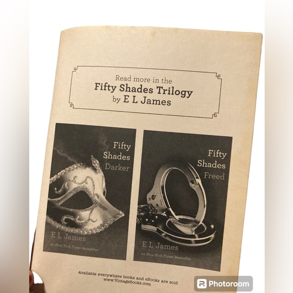 First edition Fifty shades of Grey by E.L James, book 1 of 3 - Picture 4 of 6